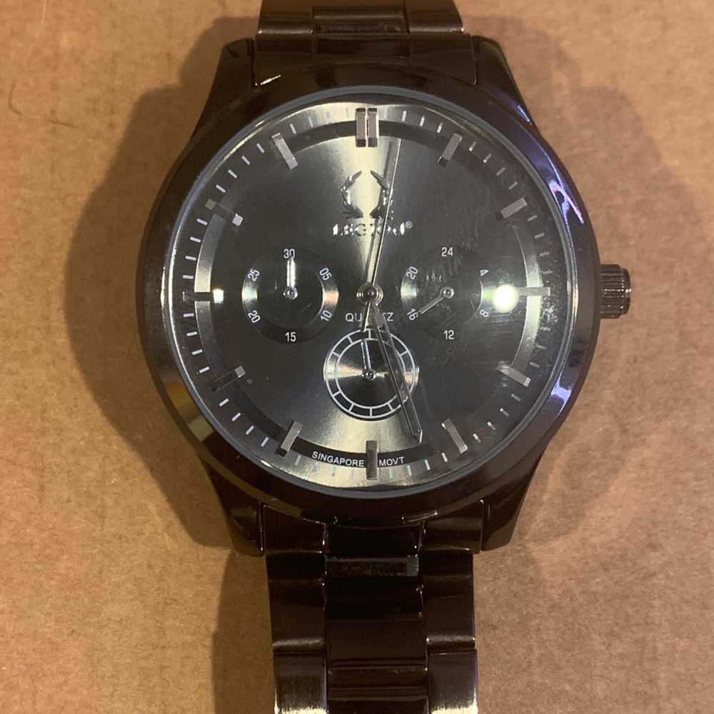Legion Quartz Men’s Wristwatch